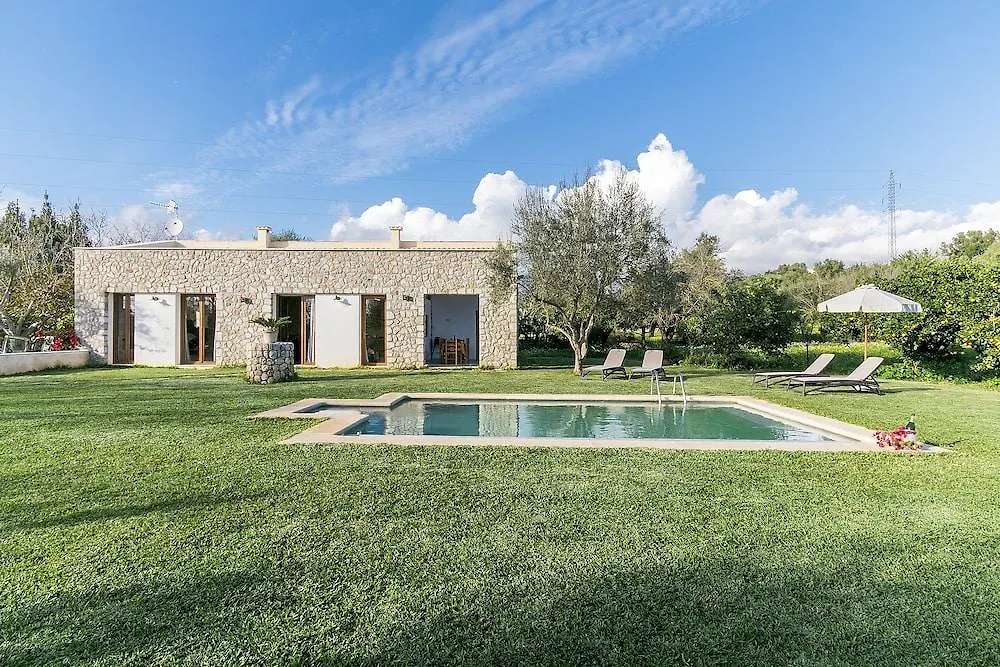 Finca Es Serral Artá 0*,